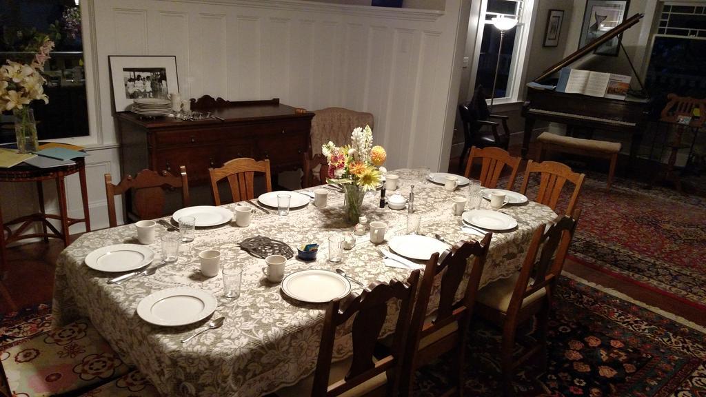 Friday Harbor Grand Bed & Breakfast Bagian luar foto