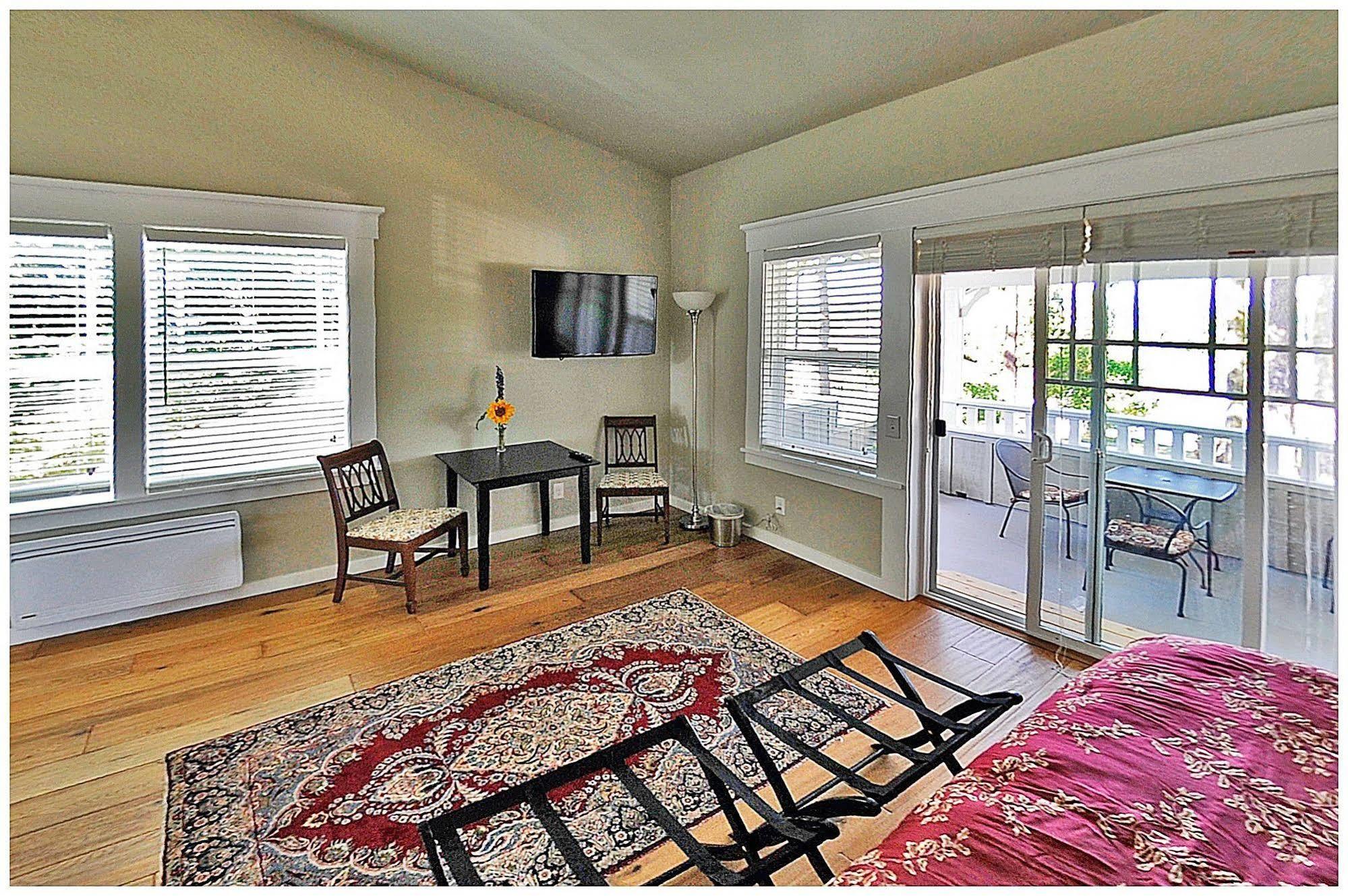 Friday Harbor Grand Bed & Breakfast Bagian luar foto