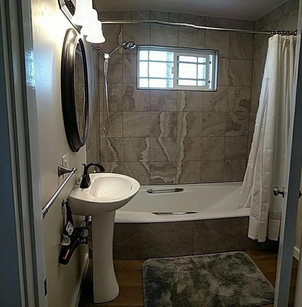 Friday Harbor Grand Bed & Breakfast Bagian luar foto
